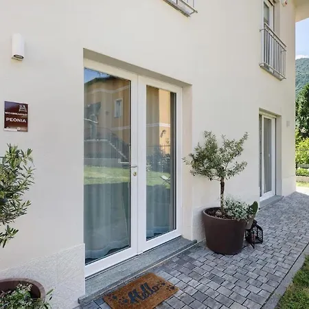 Frühstückspension B&B Peonia Lake Lugano & Jacuzzi